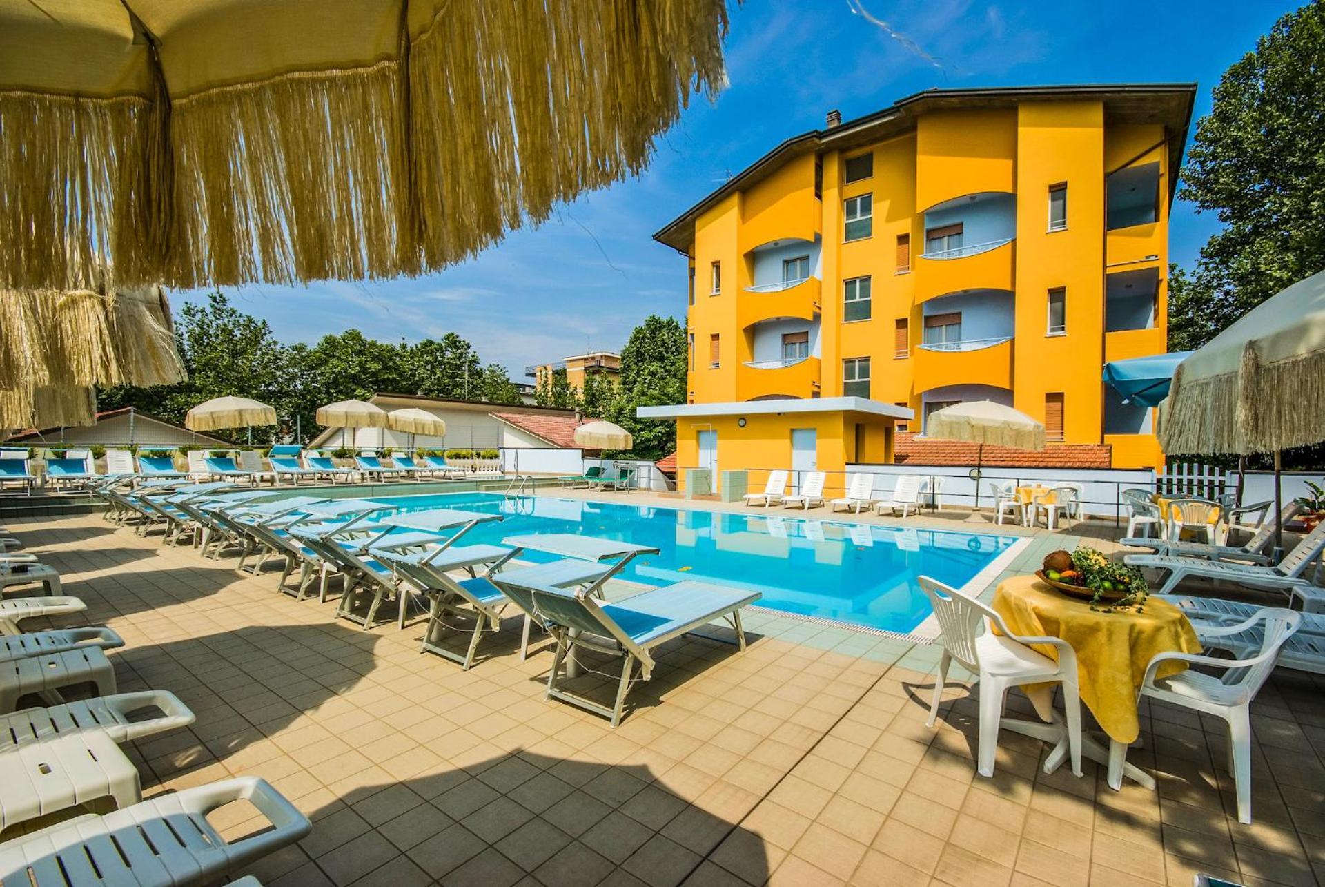Hotel & Residence Parador Cesenatico Eksteriør bilde